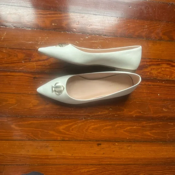 Kate Spade Noah Flats ($179 retail) never worn size 8.5 - Picture 3 of 5